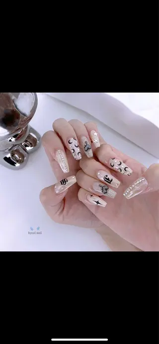 ネイル byeol  nail (ビョルネイル)所属・🌧byeol nail🤍のネイルデザイン