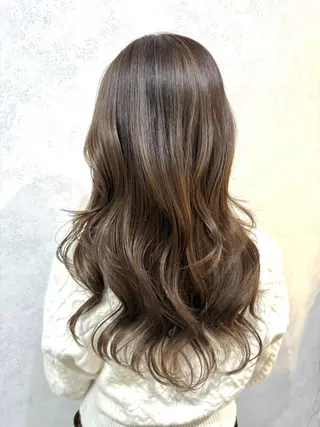 ロング カラー 【neo.】 Mahoのヘアスタイル