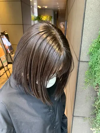 ショート カラー SALOWIN    銀座RAY 2所属・yamashika honokaのヘアスタイル