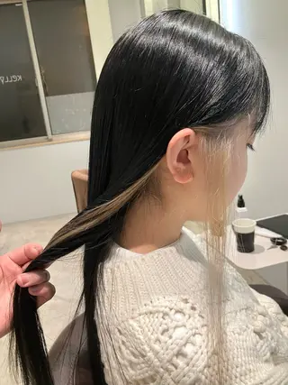 カラー OCHIAI KEISUKEのヘアスタイル