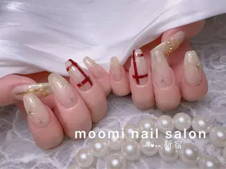 ネイル Moomi nail salonのネイルデザイン