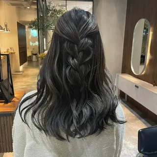 セミロング カラー HAVANA MIZUKIのヘアスタイル
