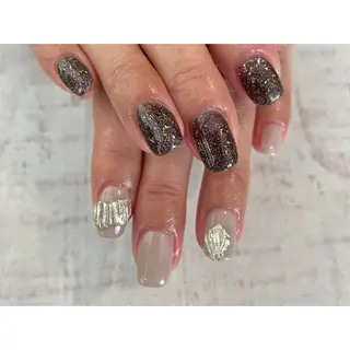 ネイル 𖡼 yumenoのネイルデザイン