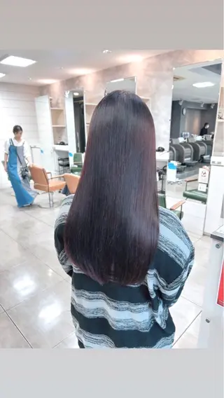 セミロング 縮毛矯正✖髪質改善 仁木伸明のヘアスタイル