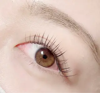 マツエク・マツパ chouchou. 柏西口🌻藤井🧡のマツエク・マツパデザイン