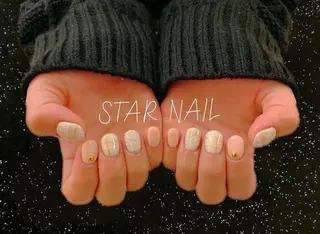 ネイル STAR NAIL所属・STAR NAILのネイルデザイン