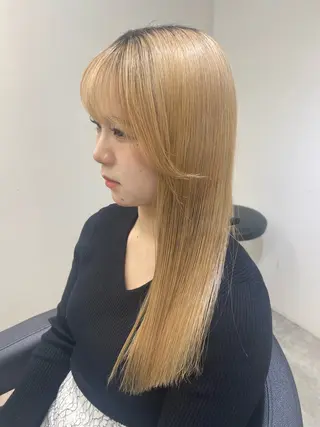 ロング TENSHO ハイトーンレイヤーのヘアスタイル