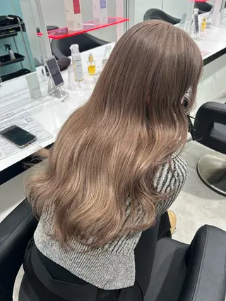 ロング カラー エフェクトブリーチ／ レイヤーカット／翔のヘアスタイル