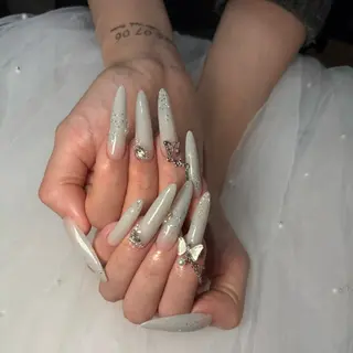 ネイル Y U K Iのネイルデザイン