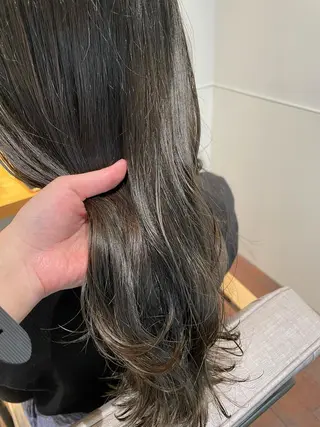 ロング カラー gotoday　shaire　saron所属・miu. ボブ/透け感カラーのヘアスタイル