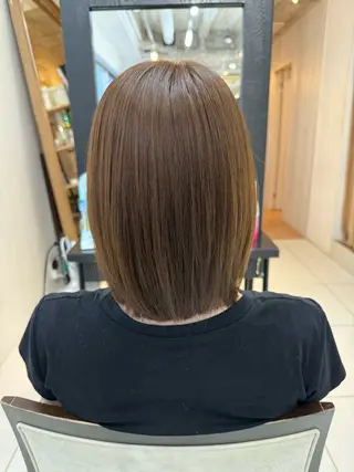 ミディアム たかしな けいなのヘアスタイル