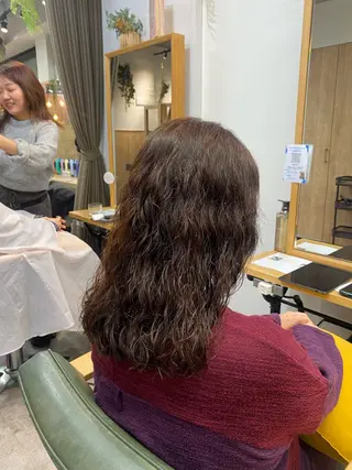 ロング 🖤🌀くるくる パーマ🌀🖤ayaのヘアスタイル