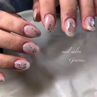 ネイル Gracias. rieのネイルデザイン