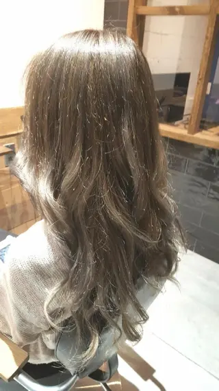 セミロング カラー director永原 正敏のヘアスタイル