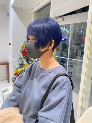 ショート HOLON池袋所属・ウルフカット ハッシュカット/七海のヘアスタイル