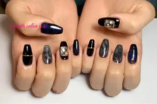 ネイル y' sのネイルデザイン