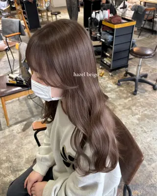 ロング カラー 光本 杏のヘアスタイル