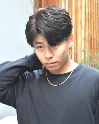 ミディアム パーマ FREAK BARBER SHOP河原町三条店所属・本多 伸丞のヘアスタイル