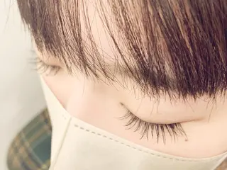 マツエク・マツパ Nordlys Room所属・やまにたゆか🌿 Nordlysのマツエク・マツパデザイン