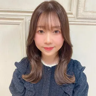 セミロング SHERRY by FORTE所属・江口 さやかのヘアスタイル