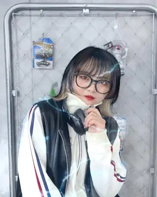 デザイン🥇複雑履歴 ハイトーン特化のヘアスタイル