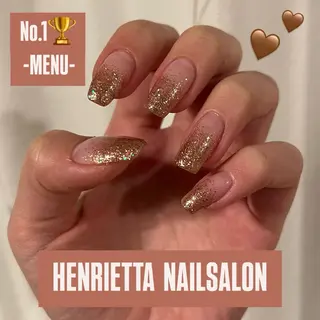ネイル HENRIETTA NAILSALONのネイルデザイン