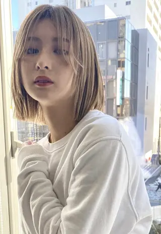 ショート カラー MEGU💓艶髪 レイヤー💓韓国風のヘアスタイル
