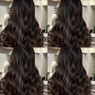 ロング カラー ご予約 宜しくお願いします！のヘアスタイル