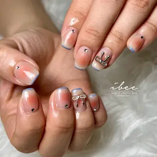 ネイル ibee nail 🤍yumiのネイルデザイン