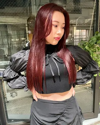 ロング レイヤーパーマ🪐 伽羅のヘアスタイル