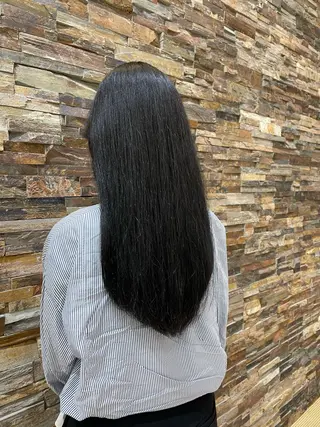 ロング 岩尾 瑛斗のヘアスタイル