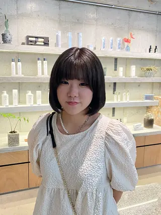 ショート カラー ささき れんのヘアスタイル