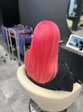 ロング white.梅田所属・White梅田  ／ COCOのヘアスタイル