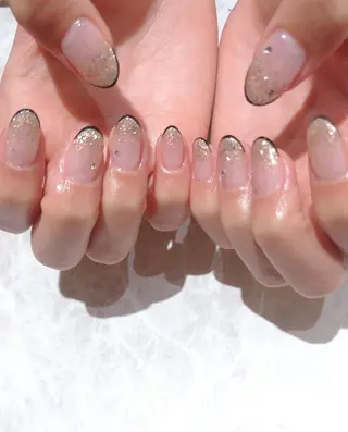 ネイル 會田 瑠衣のネイルデザイン