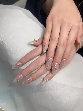 ネイル ENsalon akiのネイルデザイン