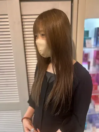 ロング カラー HOLIDAYS はなのヘアスタイル