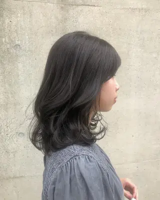ミディアム BOTTOMS所属・🌸透明感艶 カラー🌸Yuukiのヘアスタイル