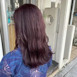 ミディアム miloc那覇 MIKUのヘアスタイル