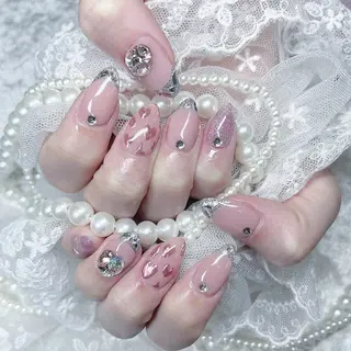 ネイル Minami 🍓のネイルデザイン