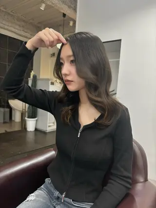 セミロング カラー Fuka 心斎橋美容室のヘアスタイル