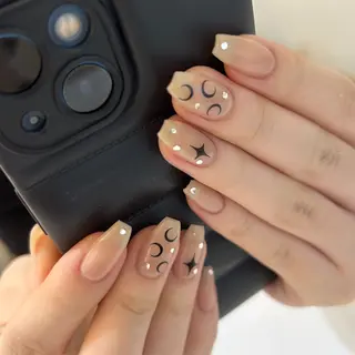 ネイル ViViA momokaのネイルデザイン