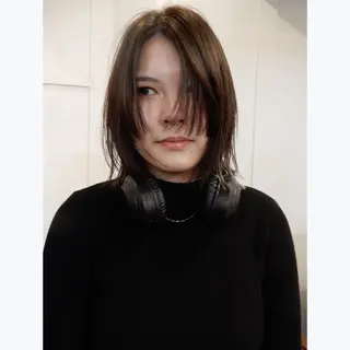 ミディアム カラー DENhairdesign所属・おざき ともかのヘアスタイル