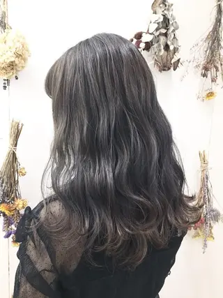 セミロング 大人透明感艶カラー 寺田稜のヘアスタイル