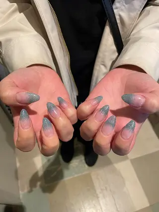 ネイル ネイルサロン　ボンボニエール心斎橋店所属・河野 巧美のネイルデザイン