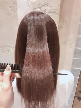 ミディアム 代表山口ひな 髪質改善のプロのヘアスタイル