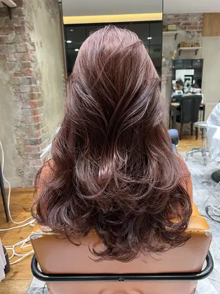 ロング カラー 韓国ヘア🇰🇷／ 艶カラー鈴木萌愛🩶のヘアスタイル