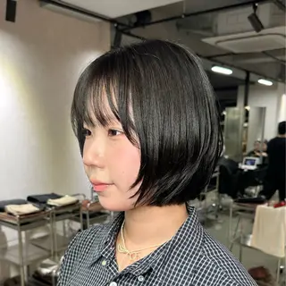 ショート 艶髪カラー/レイヤ ー支持No.1renのヘアスタイル