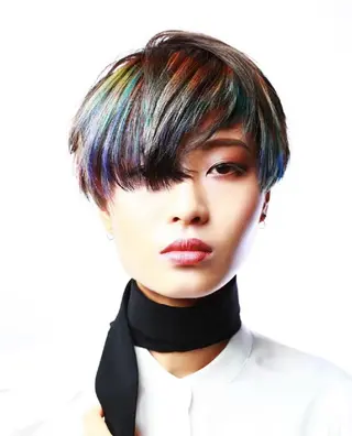 ショート カラー u hair所属・こばやし ももこのヘアスタイル