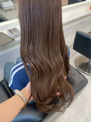 ロング カラー ParveMix 楠本結菜のヘアスタイル