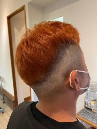 カラー メンズ chill out 南塚口本店のヘアスタイル